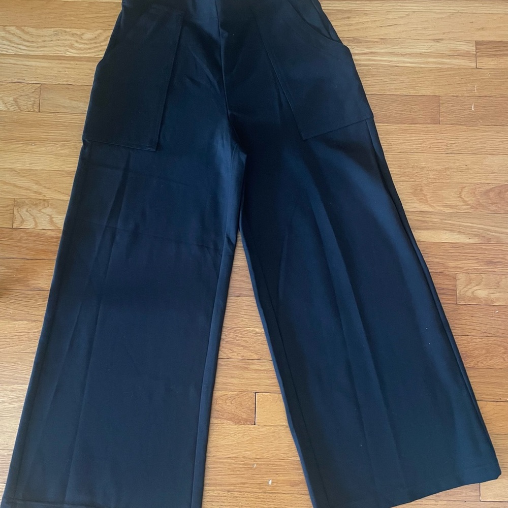 Max Studio Black Wide-Leg cropped Pants XS